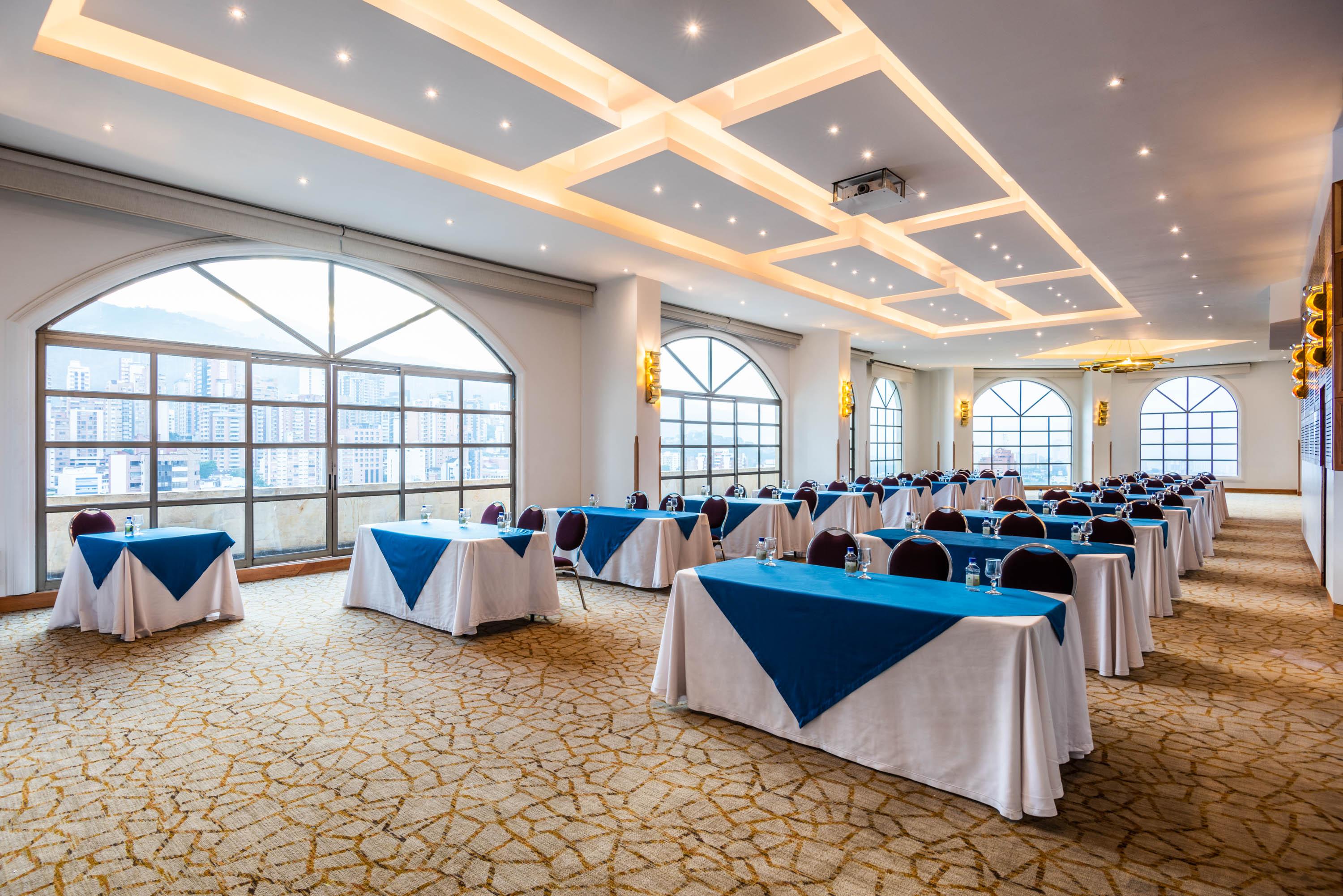 Hotel Dann Carlton Bucaramanga Bagian luar foto Meeting room