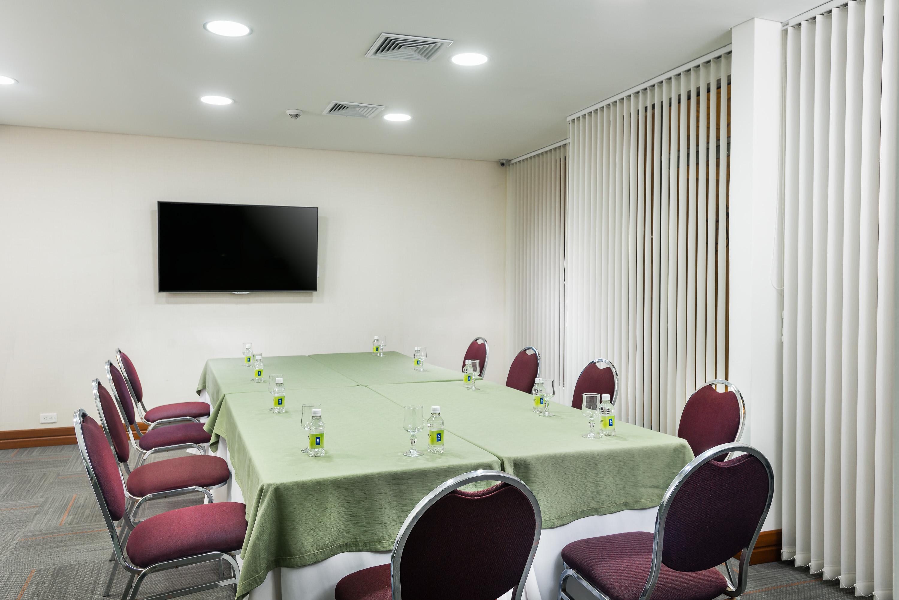 Hotel Dann Carlton Bucaramanga Bagian luar foto Meeting room