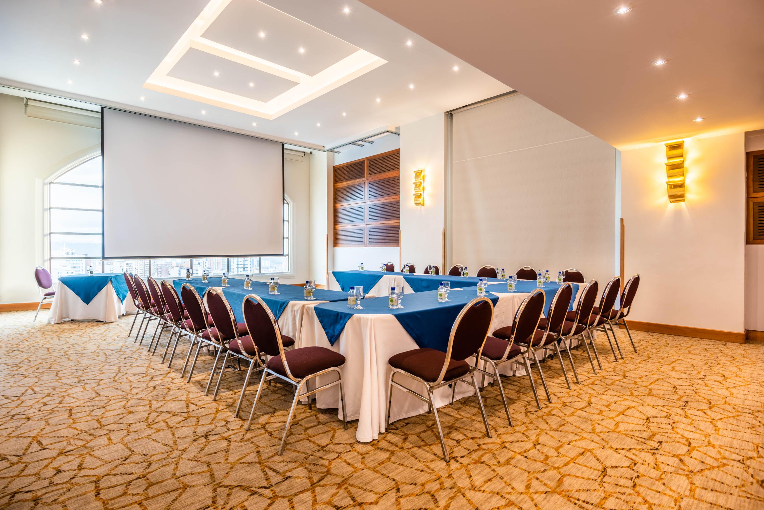 Hotel Dann Carlton Bucaramanga Bagian luar foto Meeting room